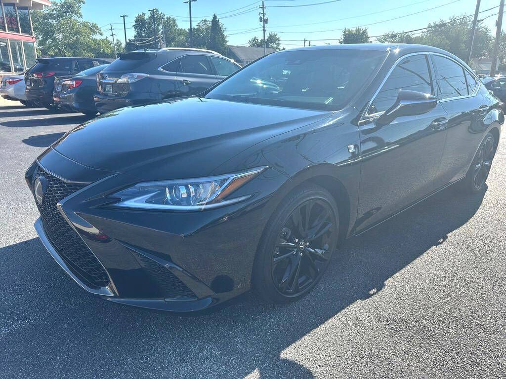 2020 LEXUS ES