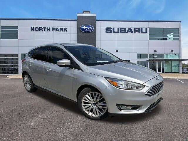 2017 FORD Focus