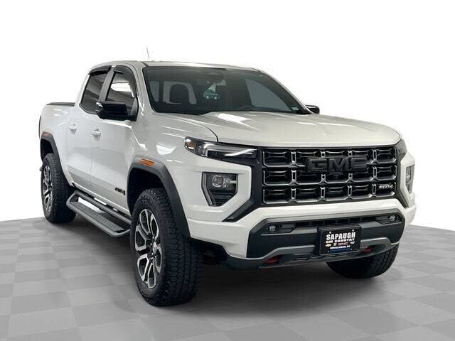 2024 GMC Canyon
