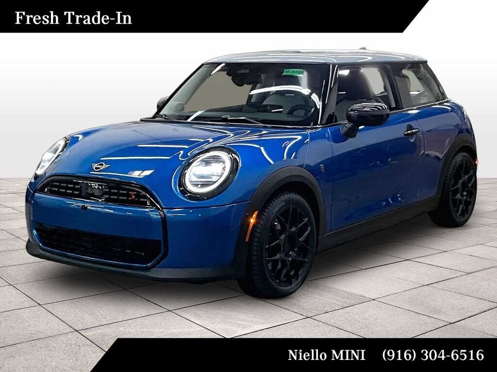 2025 MINI Hardtop