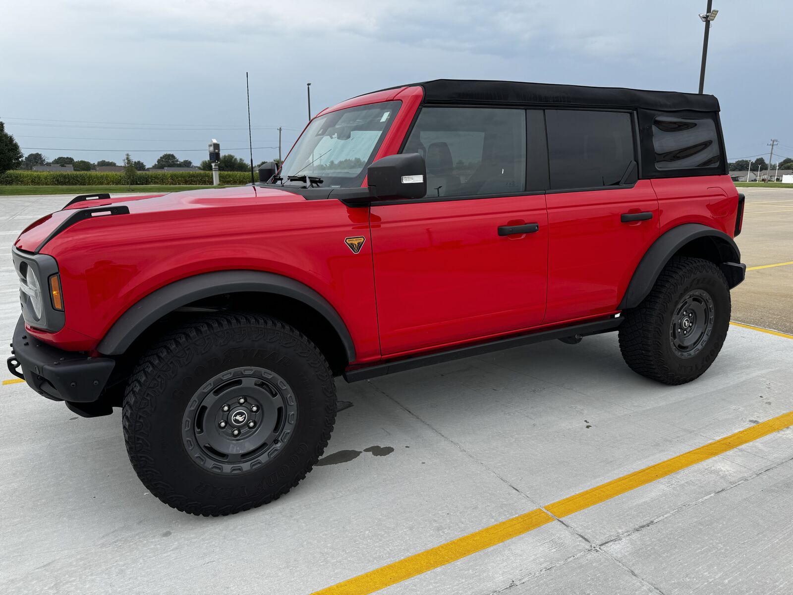 2024 FORD Bronco