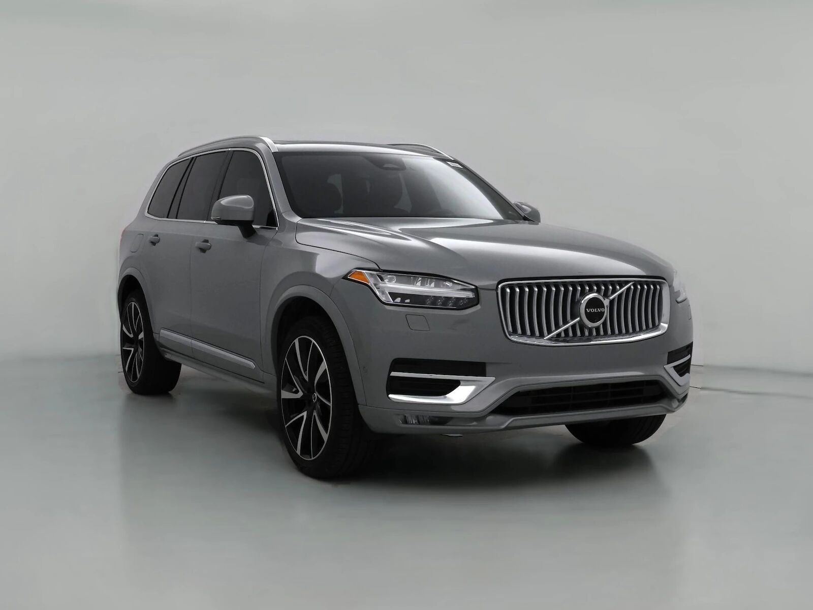 2024 VOLVO XC90