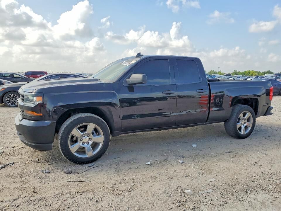 2018 CHEVROLET Silverado