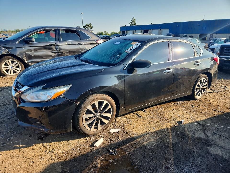 2017 NISSAN Altima