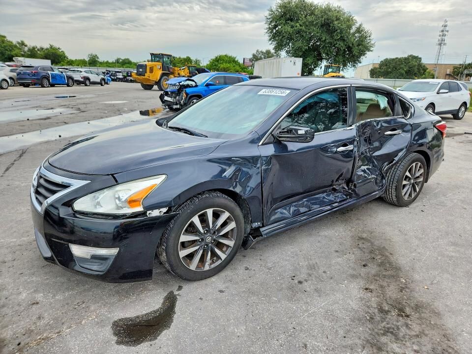2015 NISSAN Altima