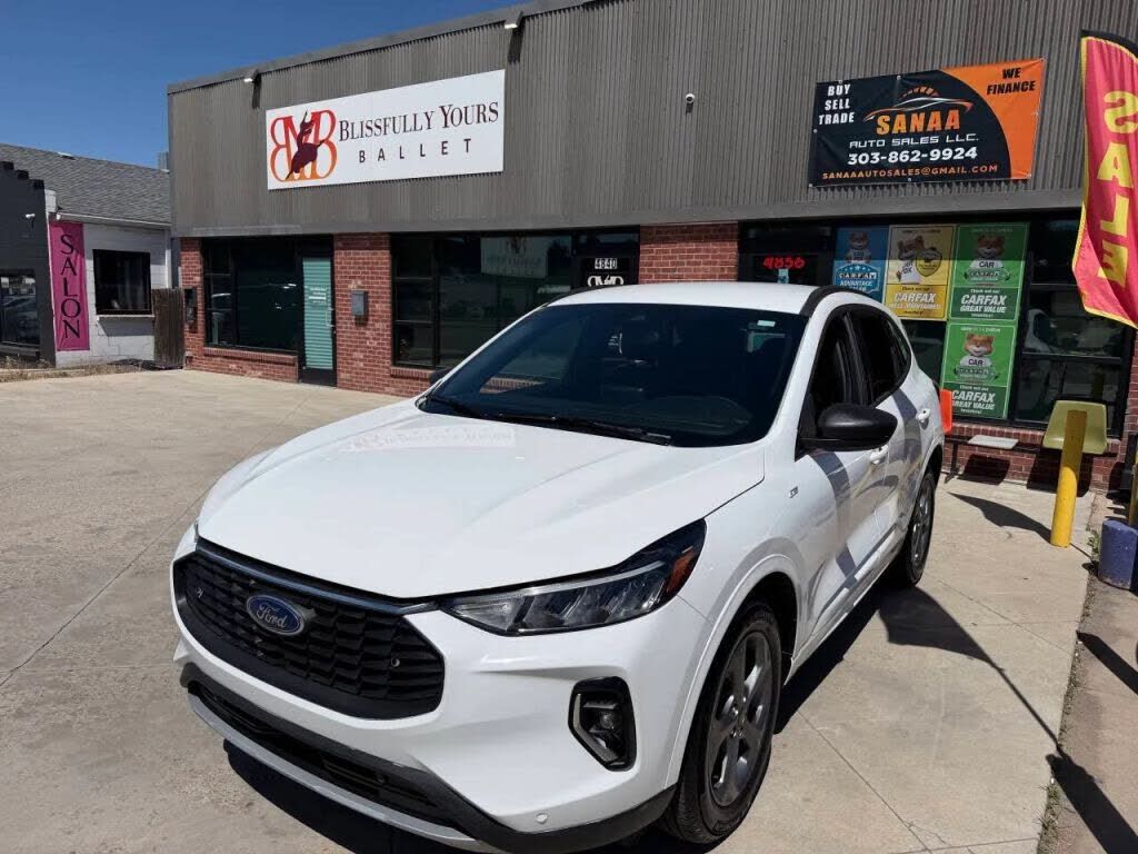 2023 FORD Escape