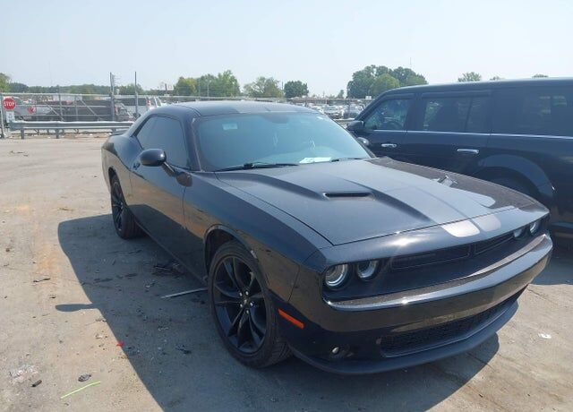 2017 DODGE Challenger