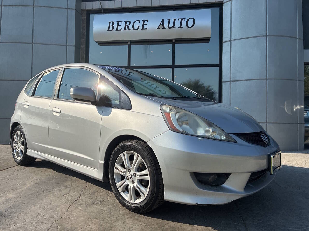 2011 HONDA Fit