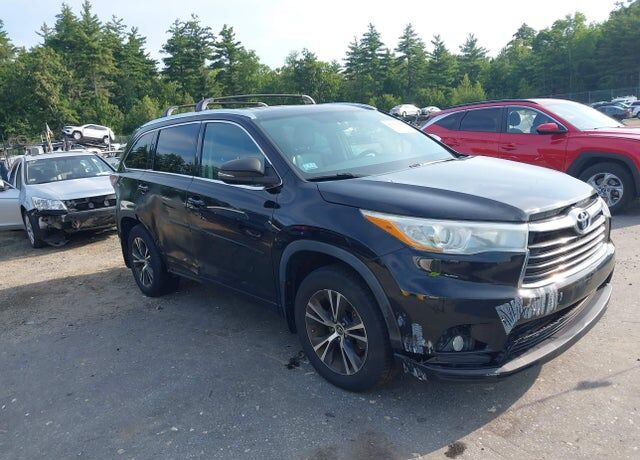 2016 TOYOTA Highlander