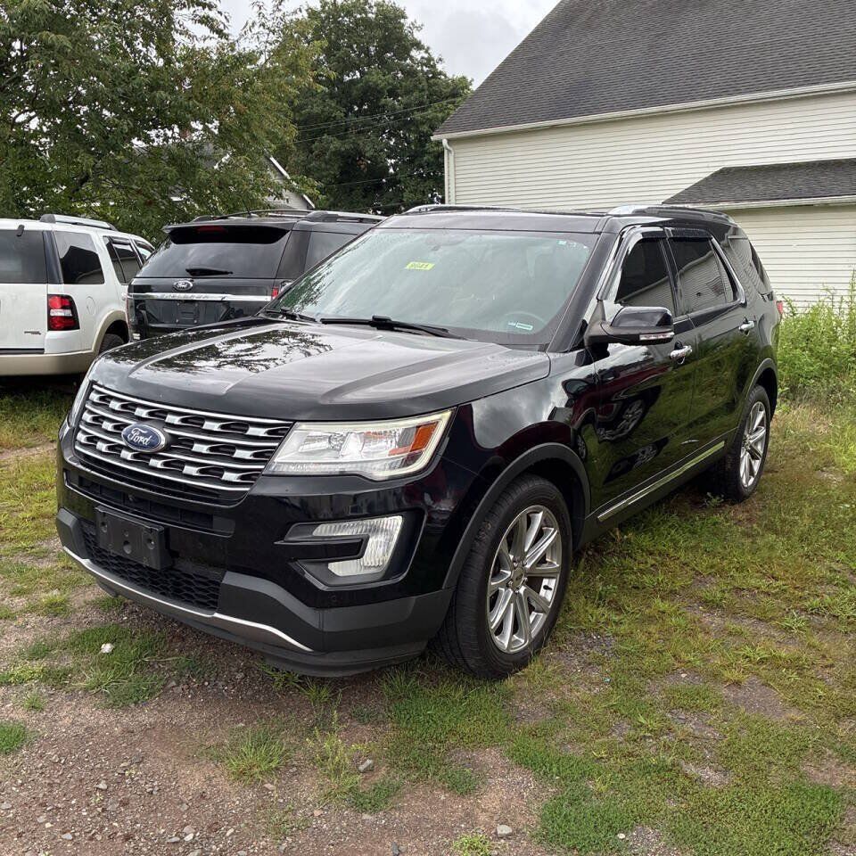 2017 FORD Explorer