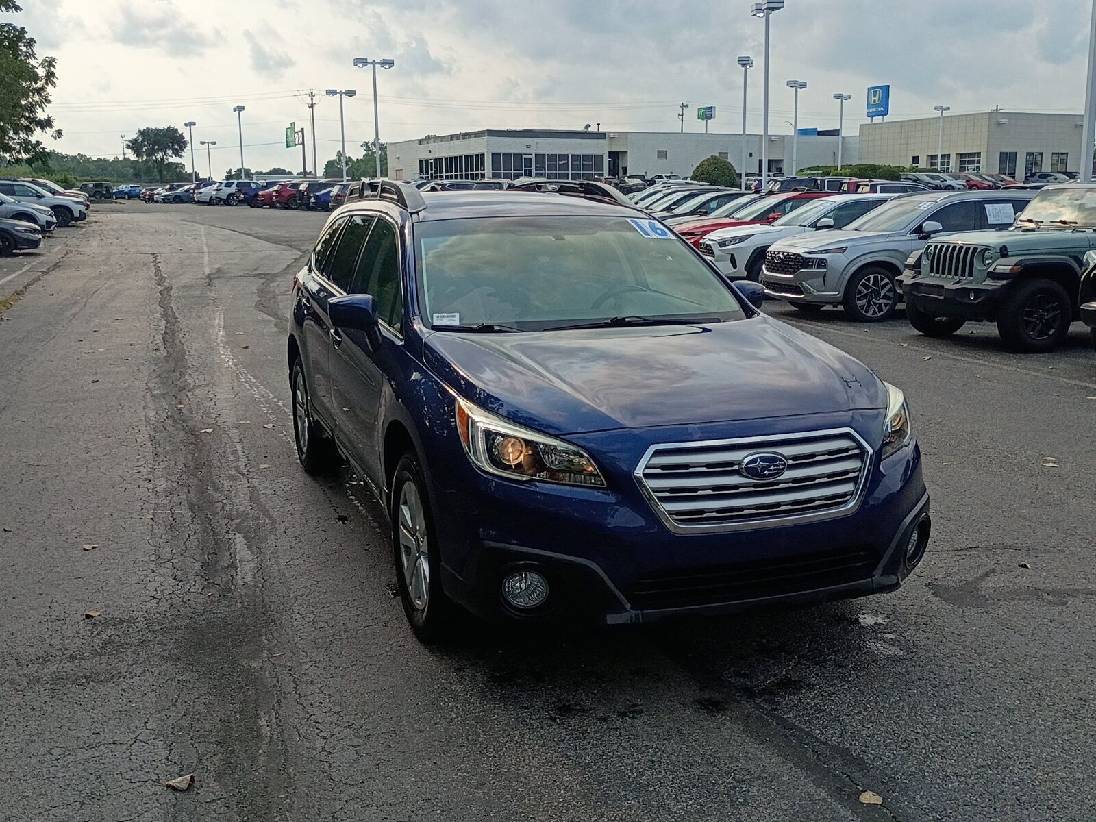 2016 SUBARU Outback