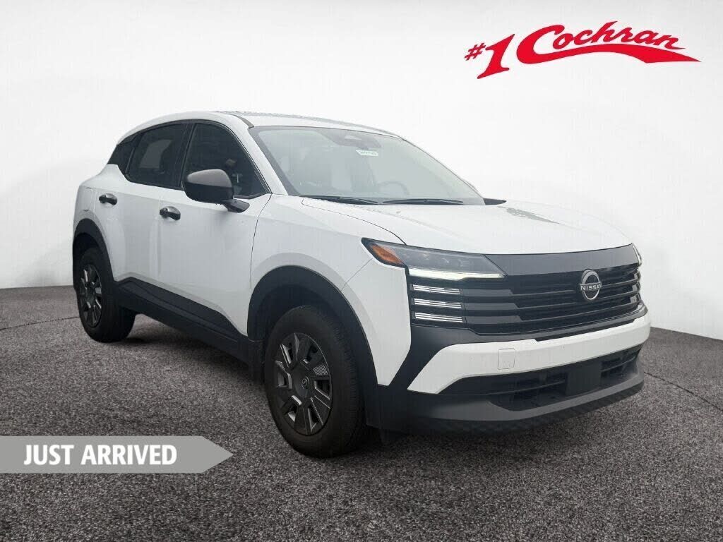 2025 NISSAN Kicks