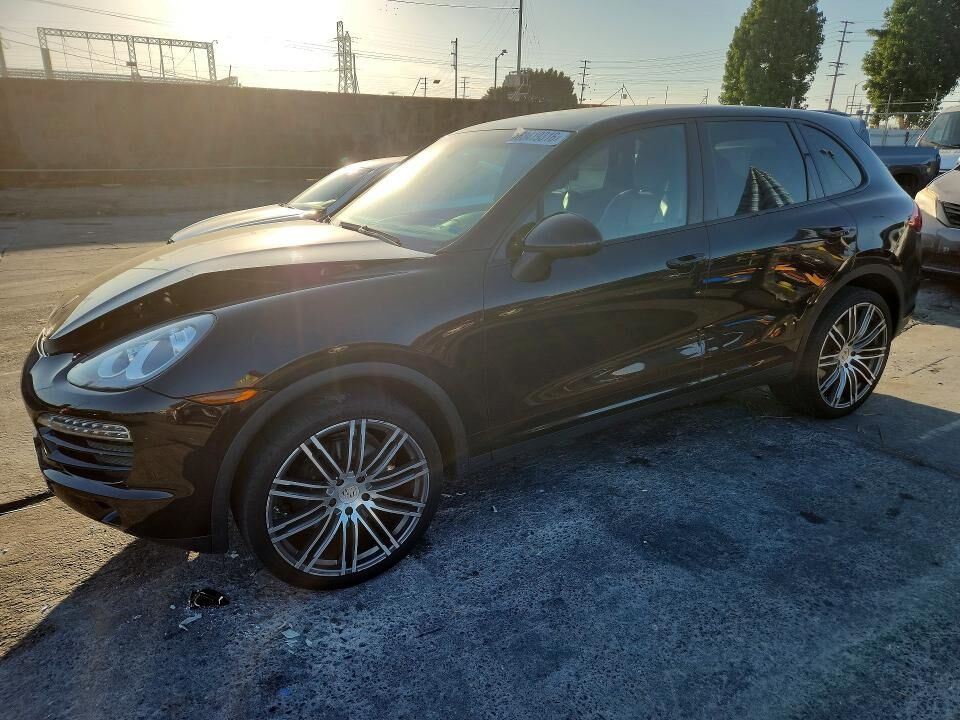 2013 PORSCHE Cayenne
