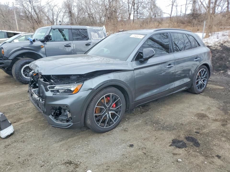 2025 AUDI SQ5