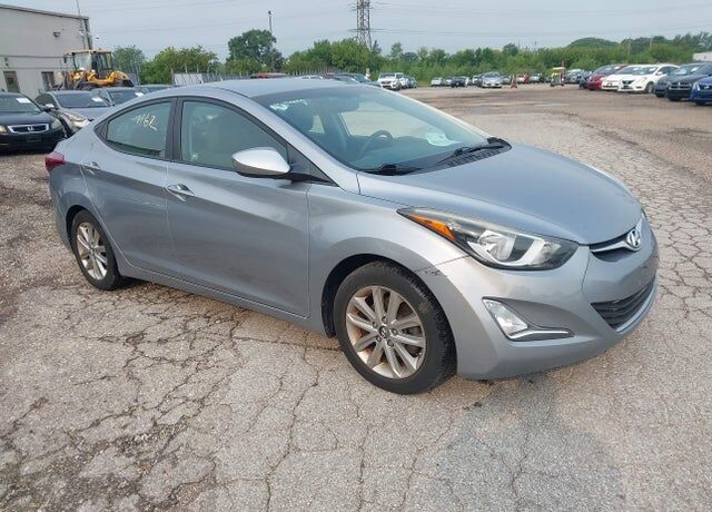 2015 HYUNDAI Elantra