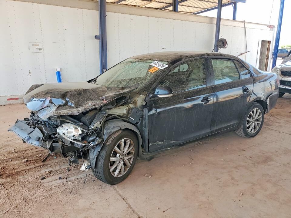 2010 VOLKSWAGEN Jetta