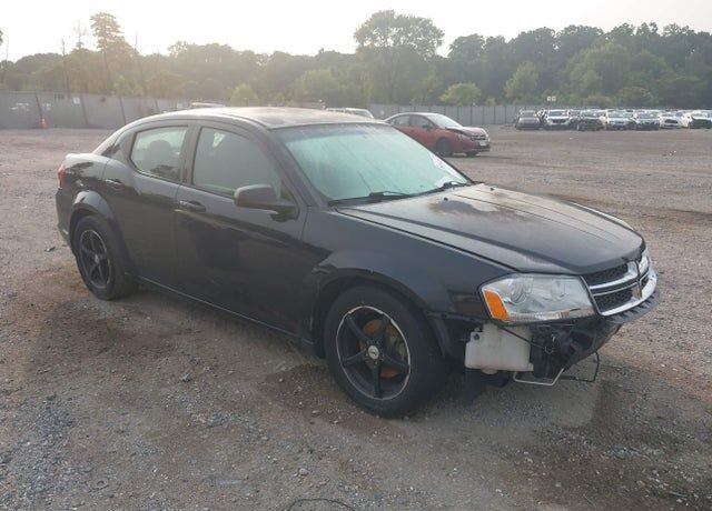 2014 DODGE Avenger