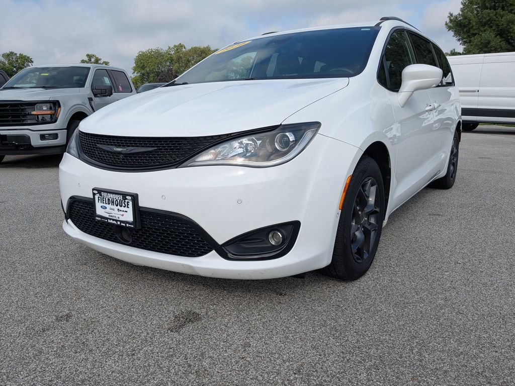 2020 CHRYSLER Pacifica