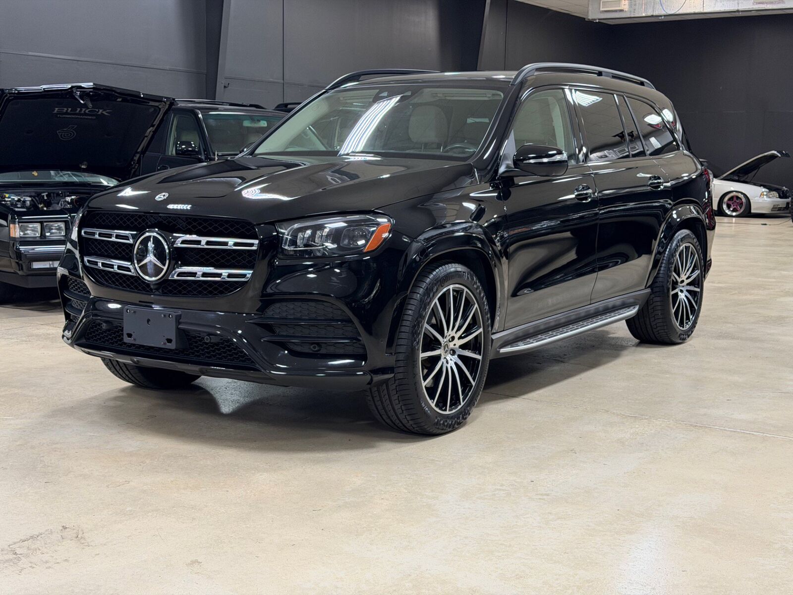 2023 MERCEDES-BENZ GLS-Class