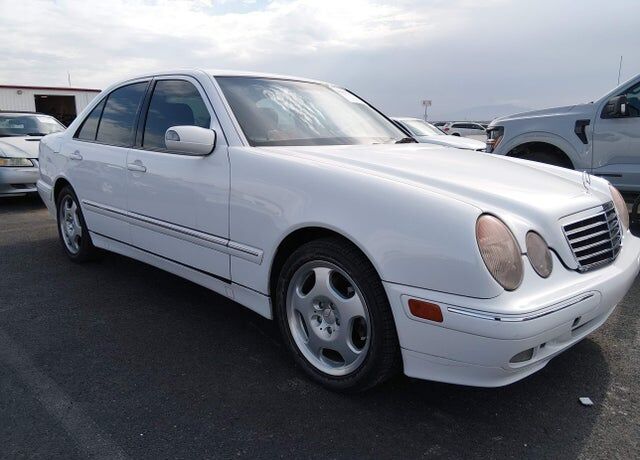 2001 MERCEDES-BENZ E-Class