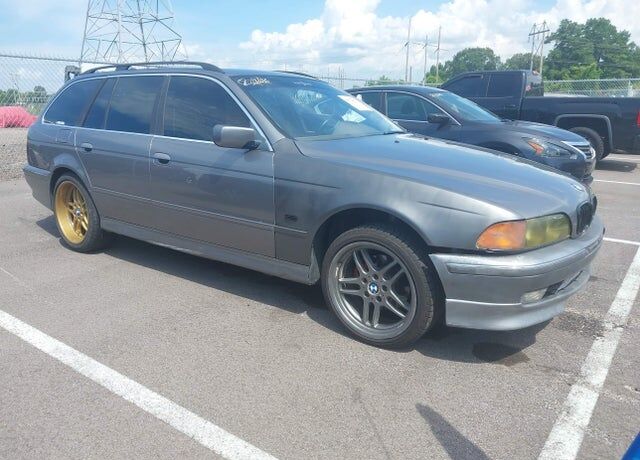 2002 BMW 5 Series