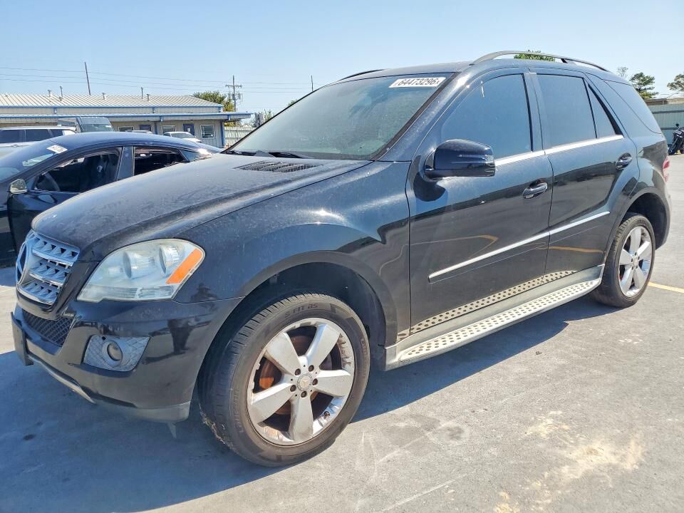 2011 MERCEDES-BENZ M-Class