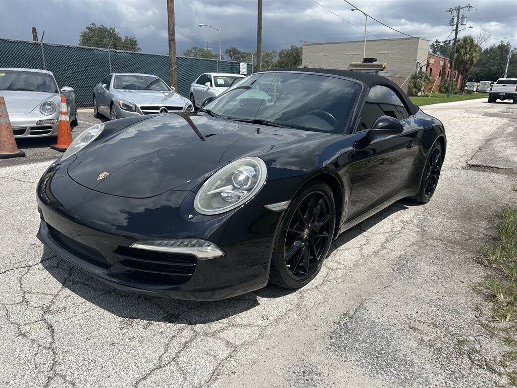 2013 PORSCHE 911
