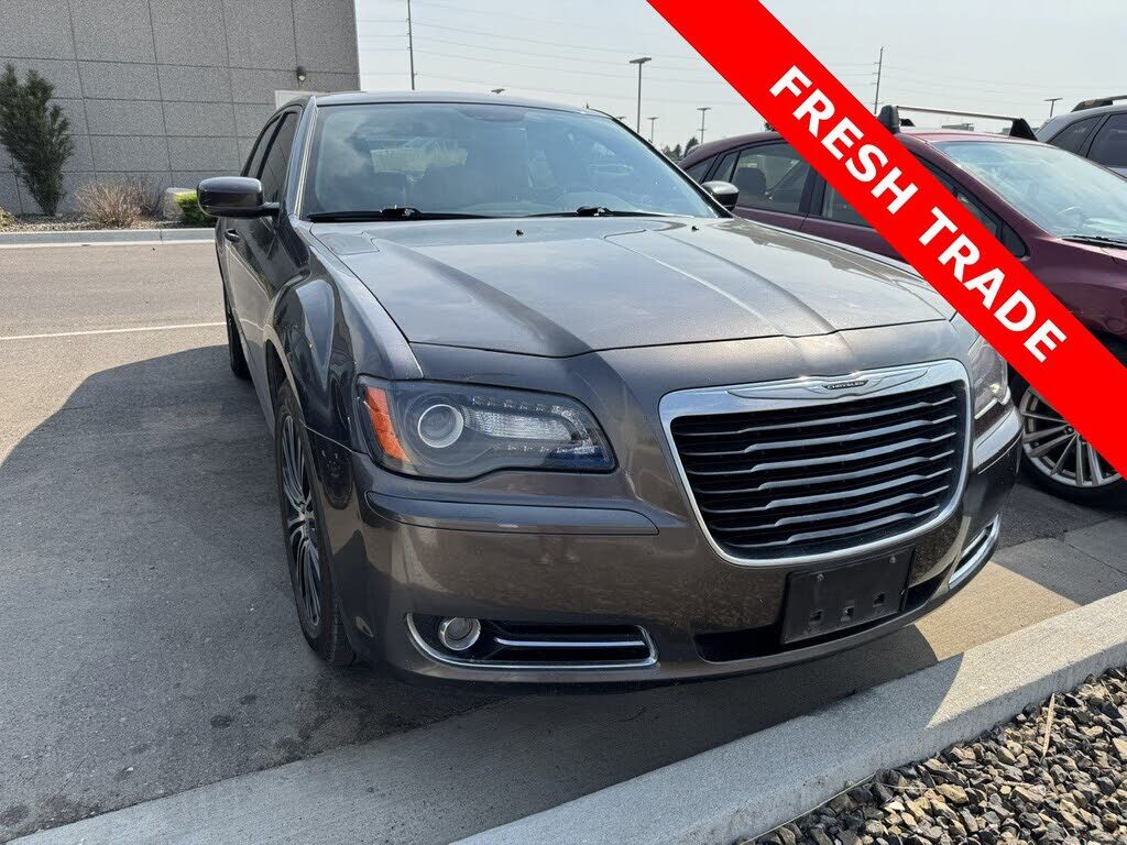2014 CHRYSLER 300