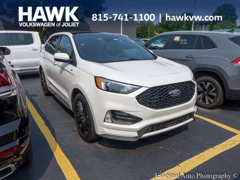 2023 FORD Edge