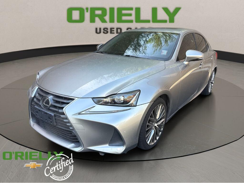 2017 LEXUS IS
