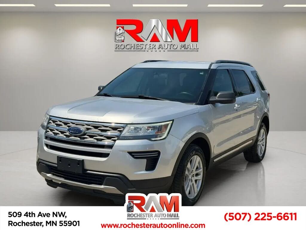 2018 FORD Explorer