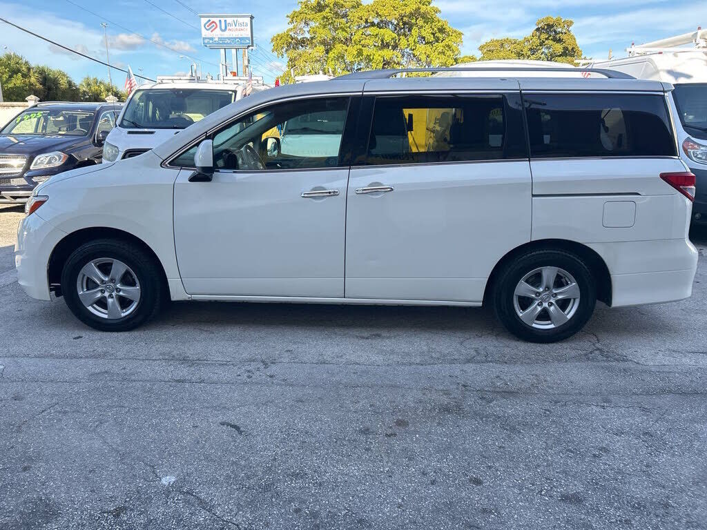 2016 NISSAN Quest