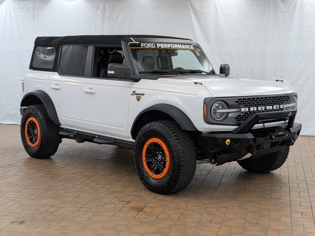 2024 FORD Bronco