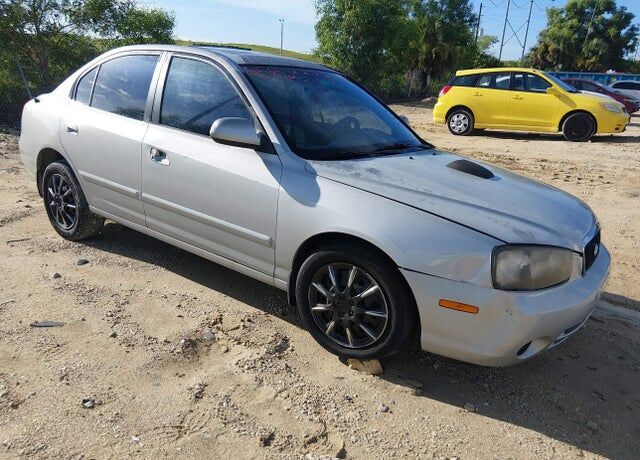 2001 HYUNDAI Elantra