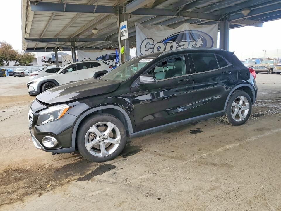 2018 MERCEDES-BENZ GLA-Class