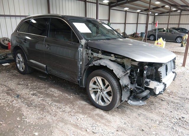 2021 AUDI Q7