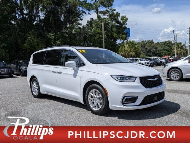 2022 CHRYSLER Pacifica