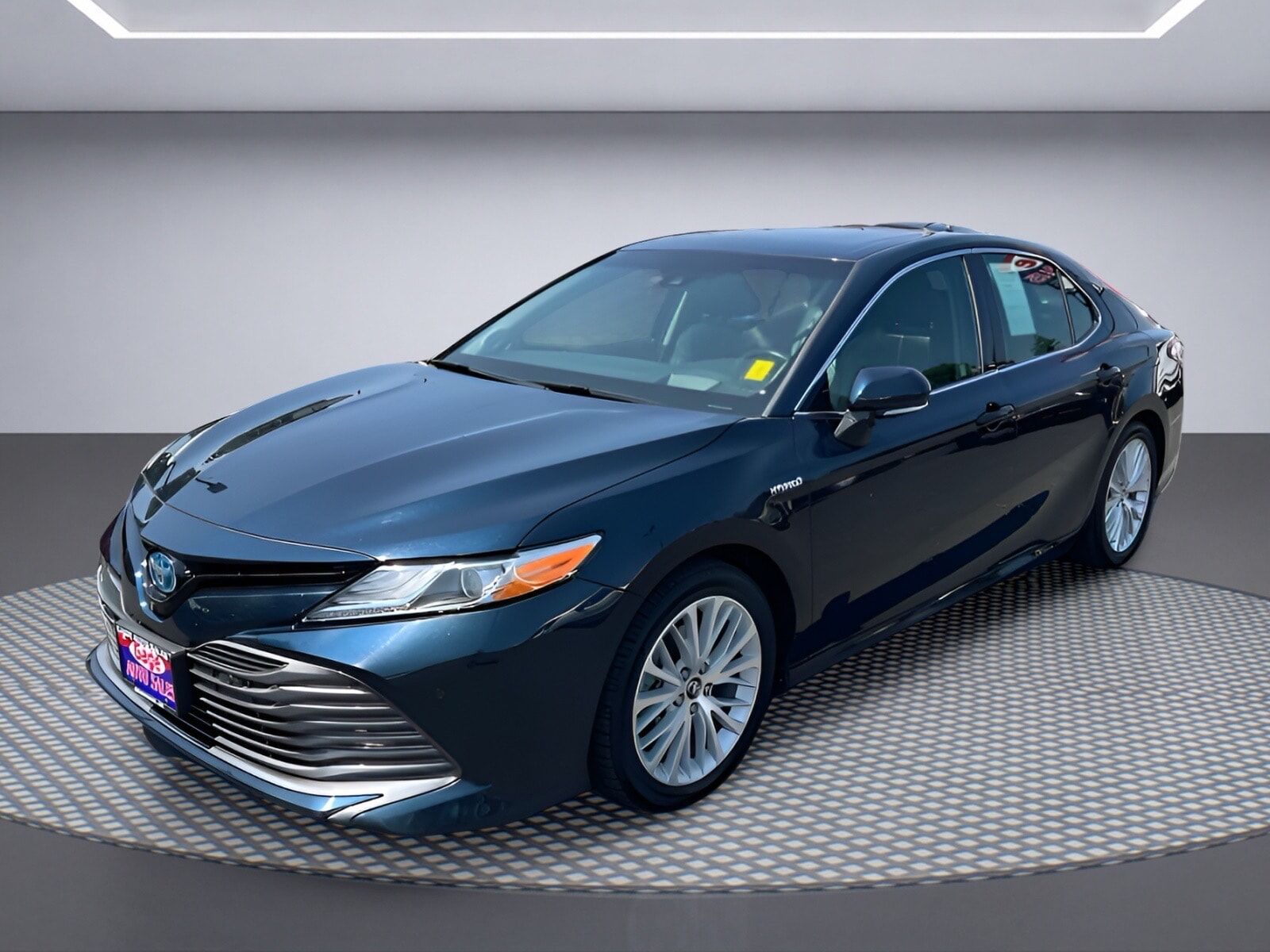 2018 TOYOTA Camry