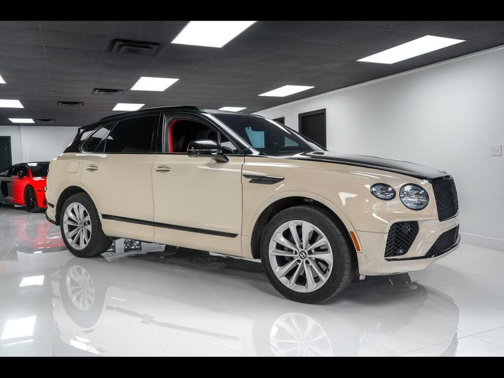 2021 BENTLEY Bentayga V8