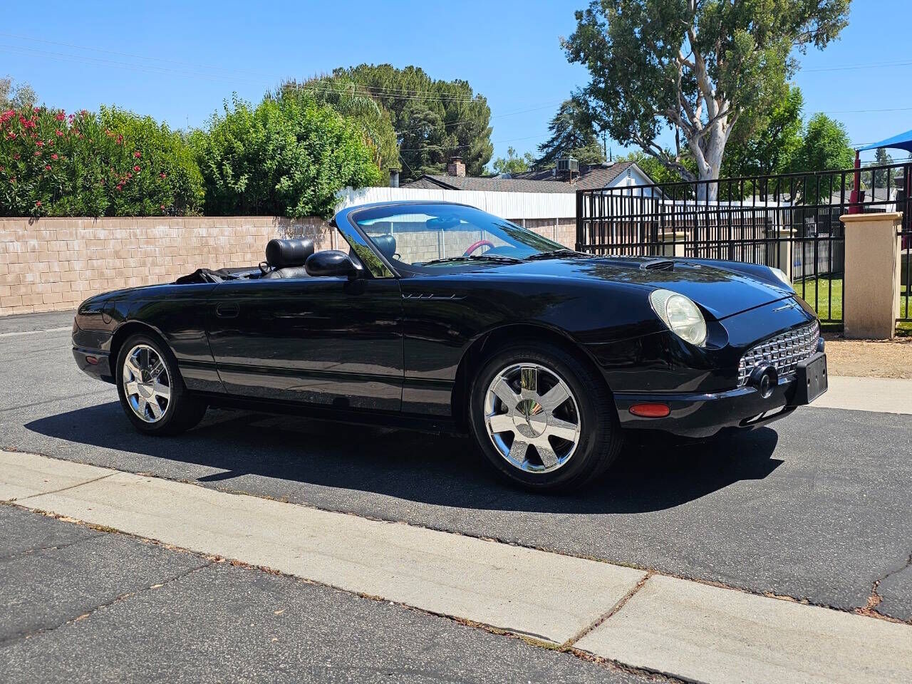 2002 FORD Thunderbird