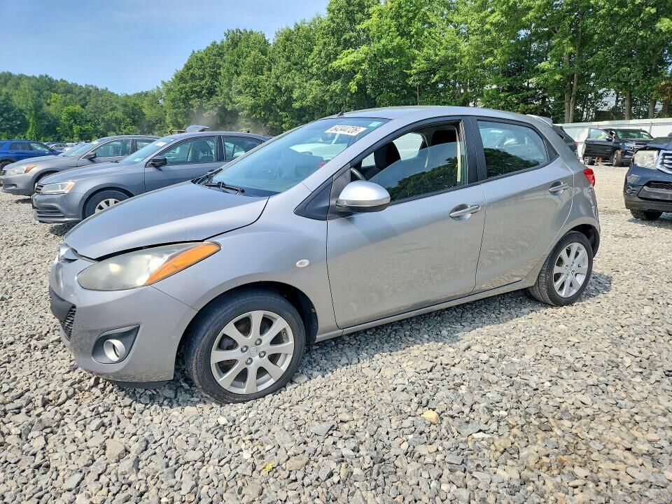 2012 MAZDA Mazda2