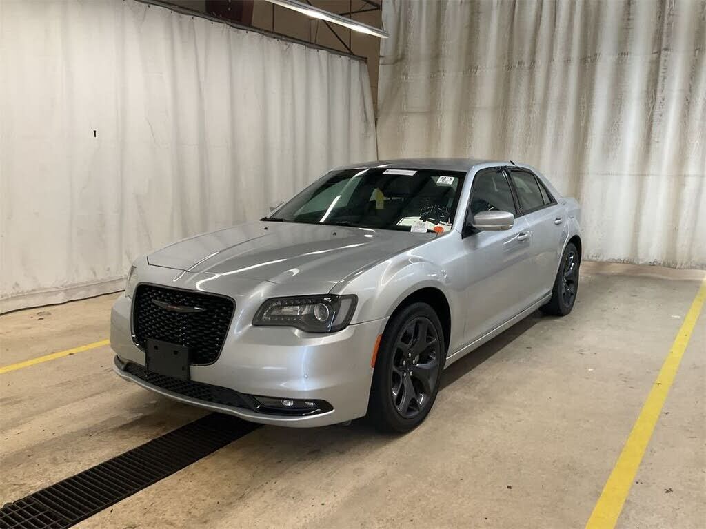 2021 CHRYSLER 300
