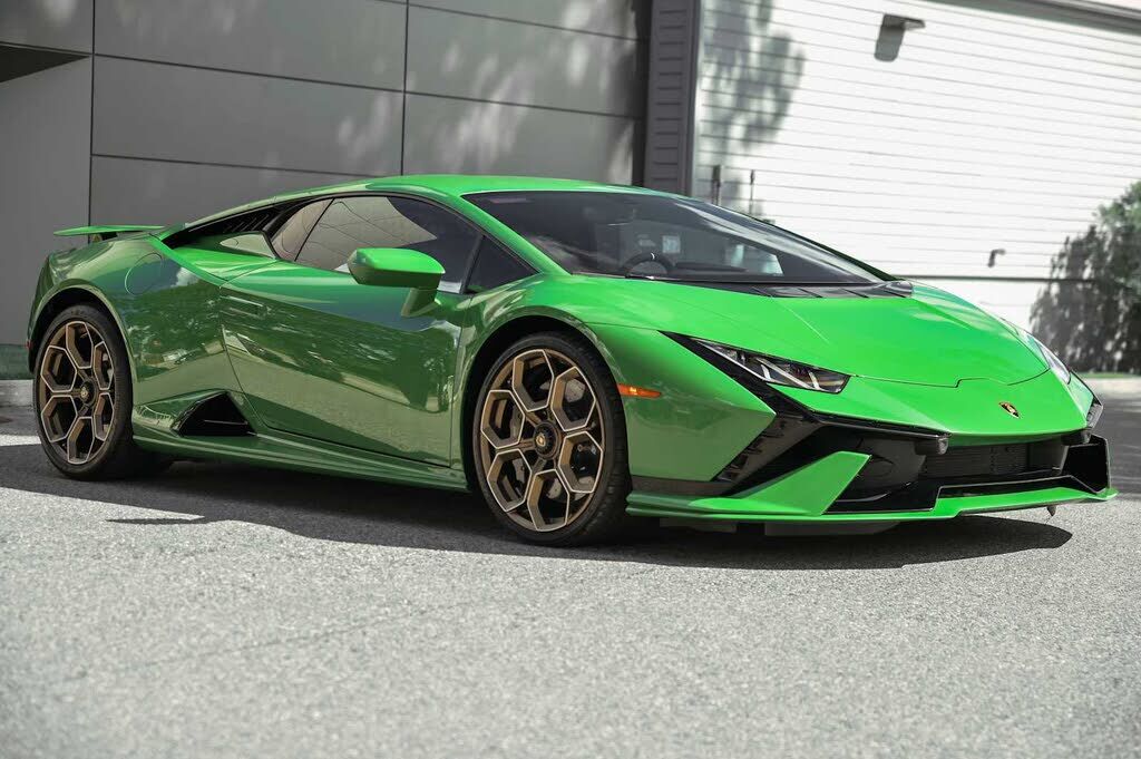 2023 LAMBORGHINI Huracan
