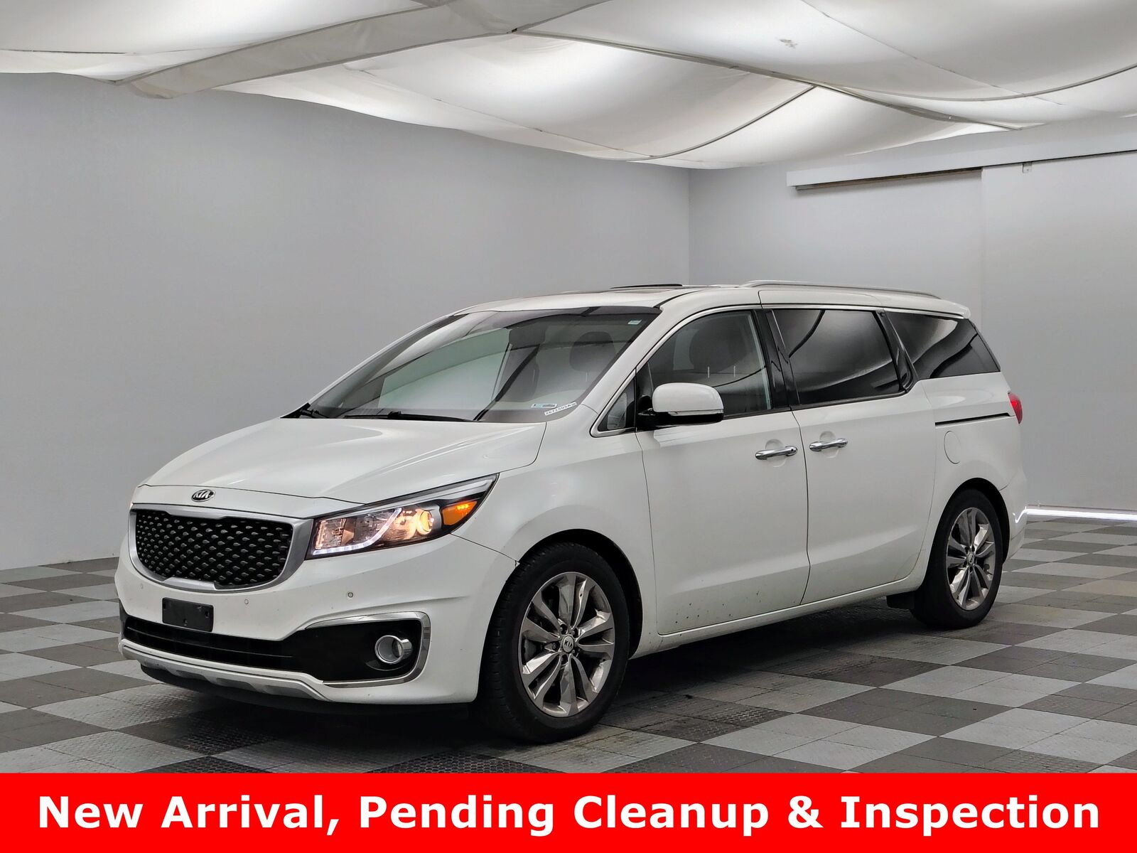 2016 KIA Sedona