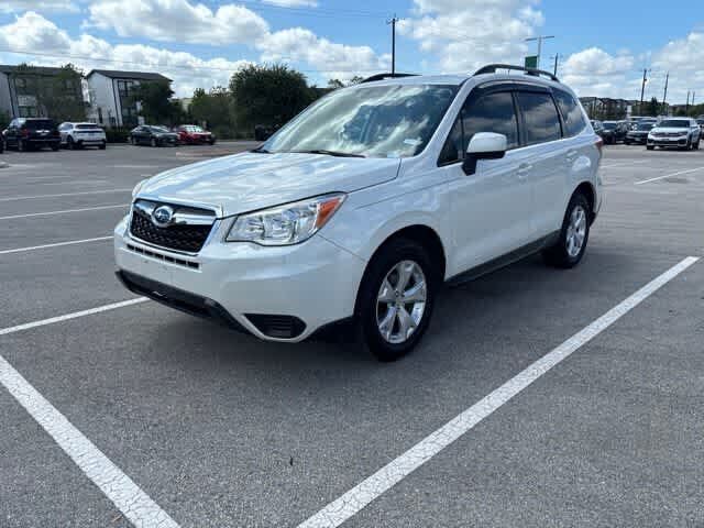 2015 SUBARU Forester