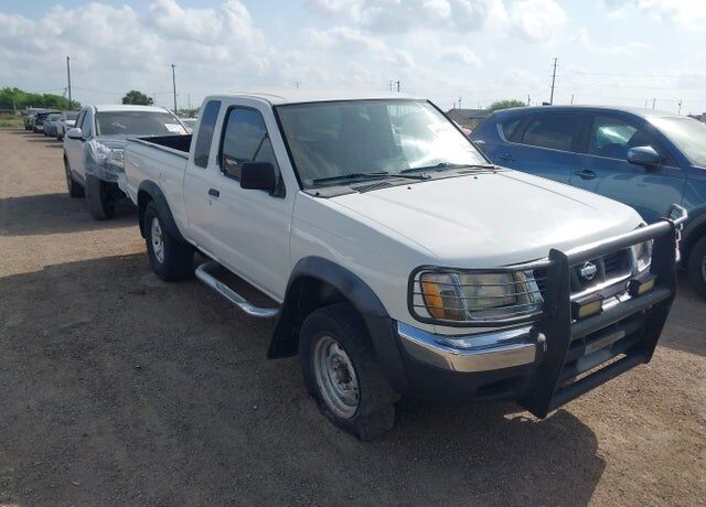 2000 NISSAN Frontier