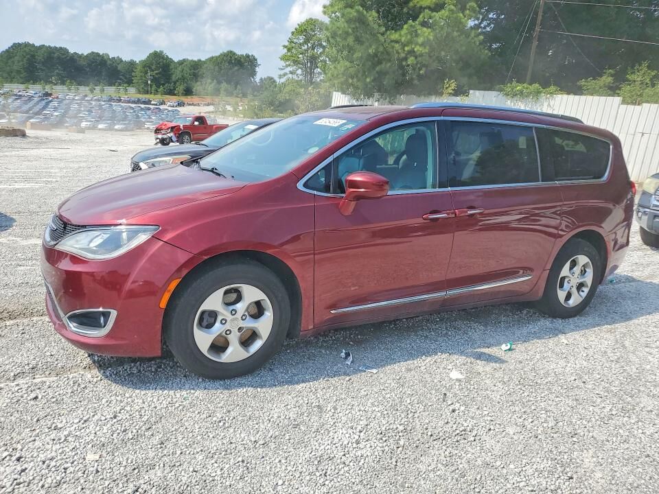 2017 CHRYSLER Pacifica