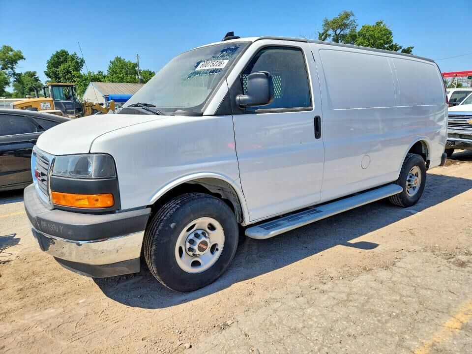 2024 GMC Savana