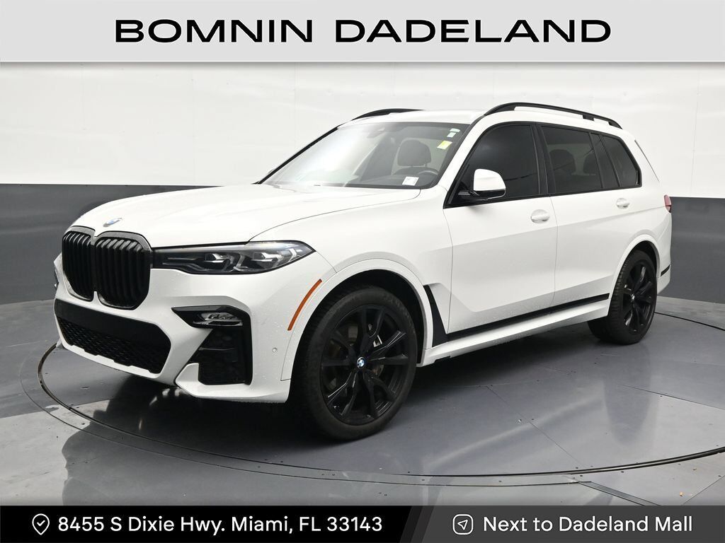 2022 BMW X7