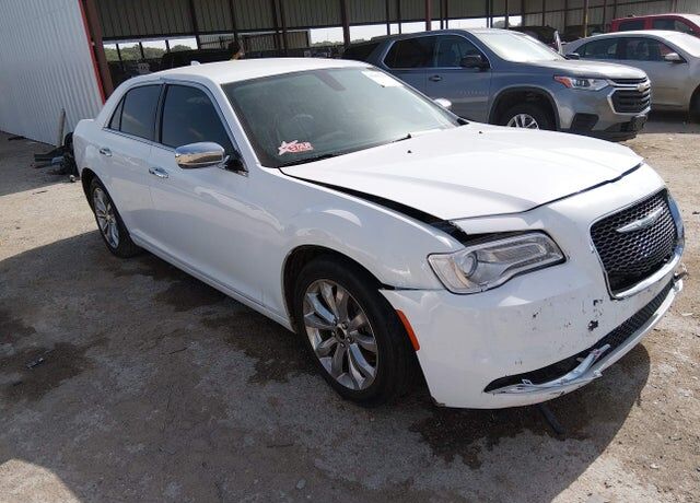 2018 CHRYSLER 300